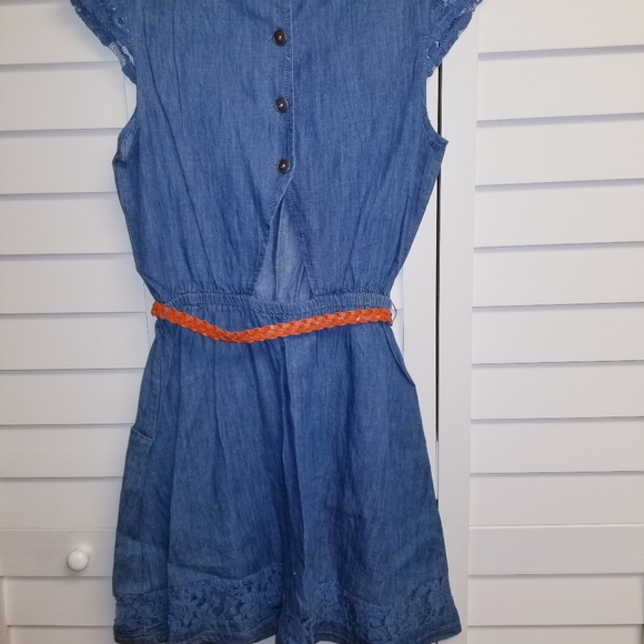 Dress - Picture 3 of 4